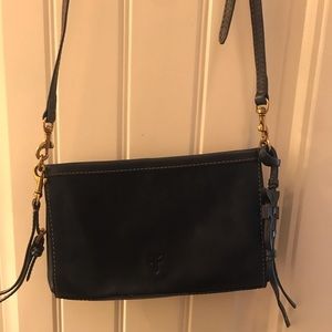 Frye Carson crossbody/wristlet